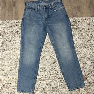 Old Navy Men's Straight Jeans in Light Blue
